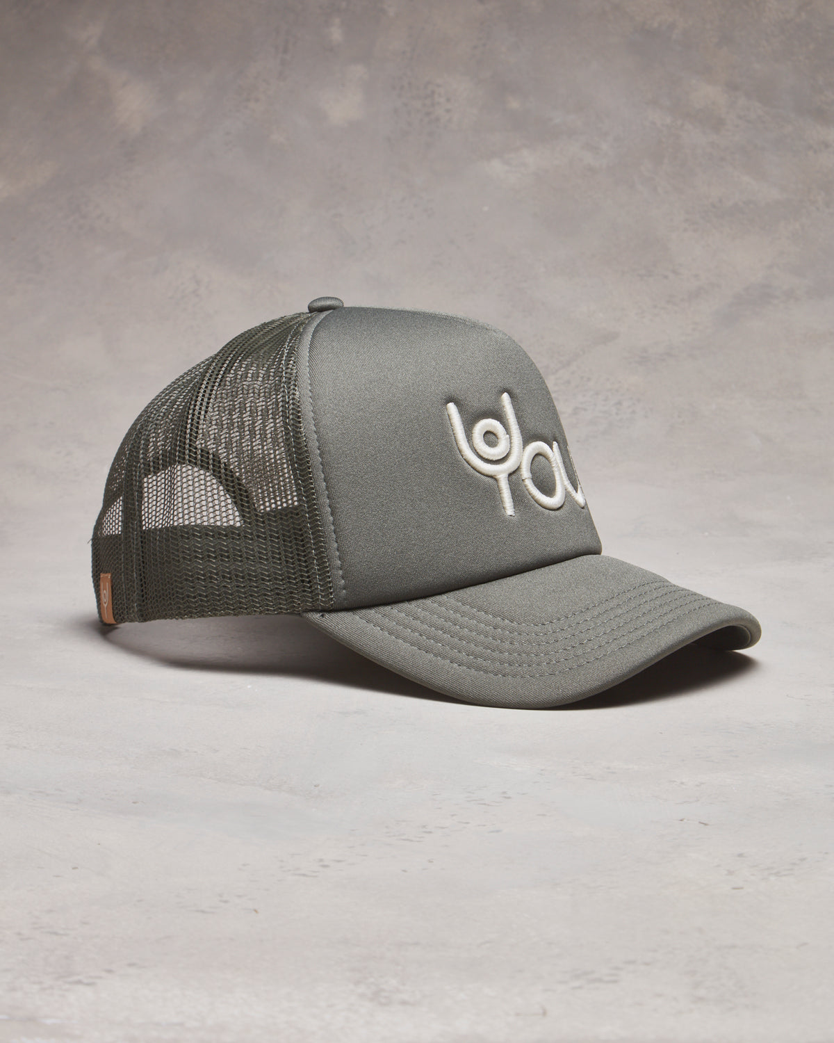 Trucker foam cap ramble
