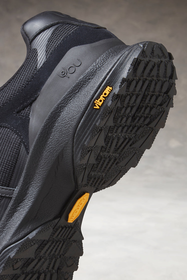 YX 101 - Origin | black