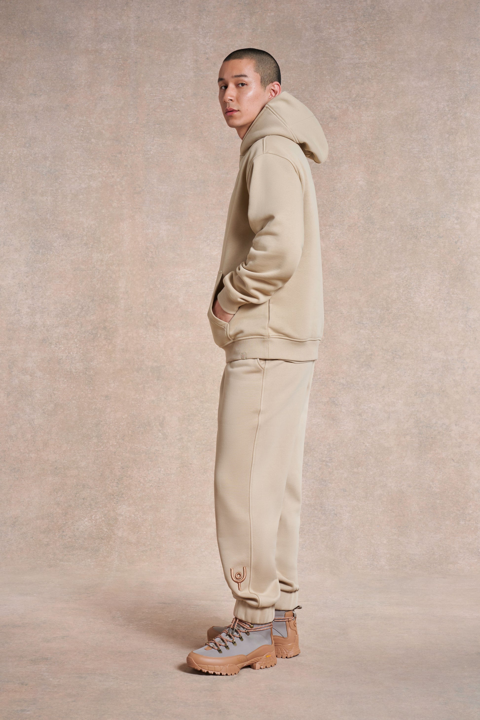 Harcourt Hoody | barley