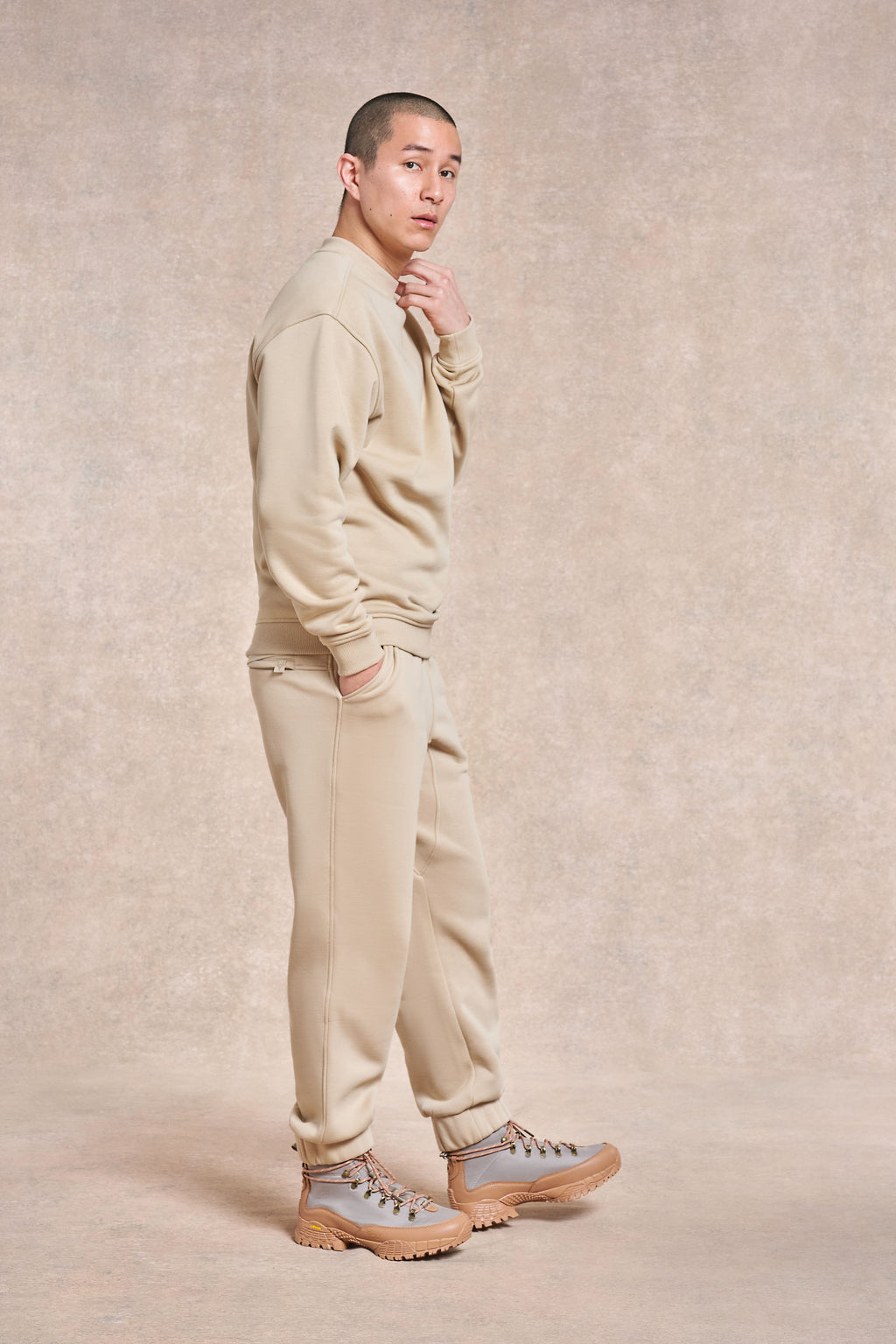 Pleatling Sweatshirt  | barley