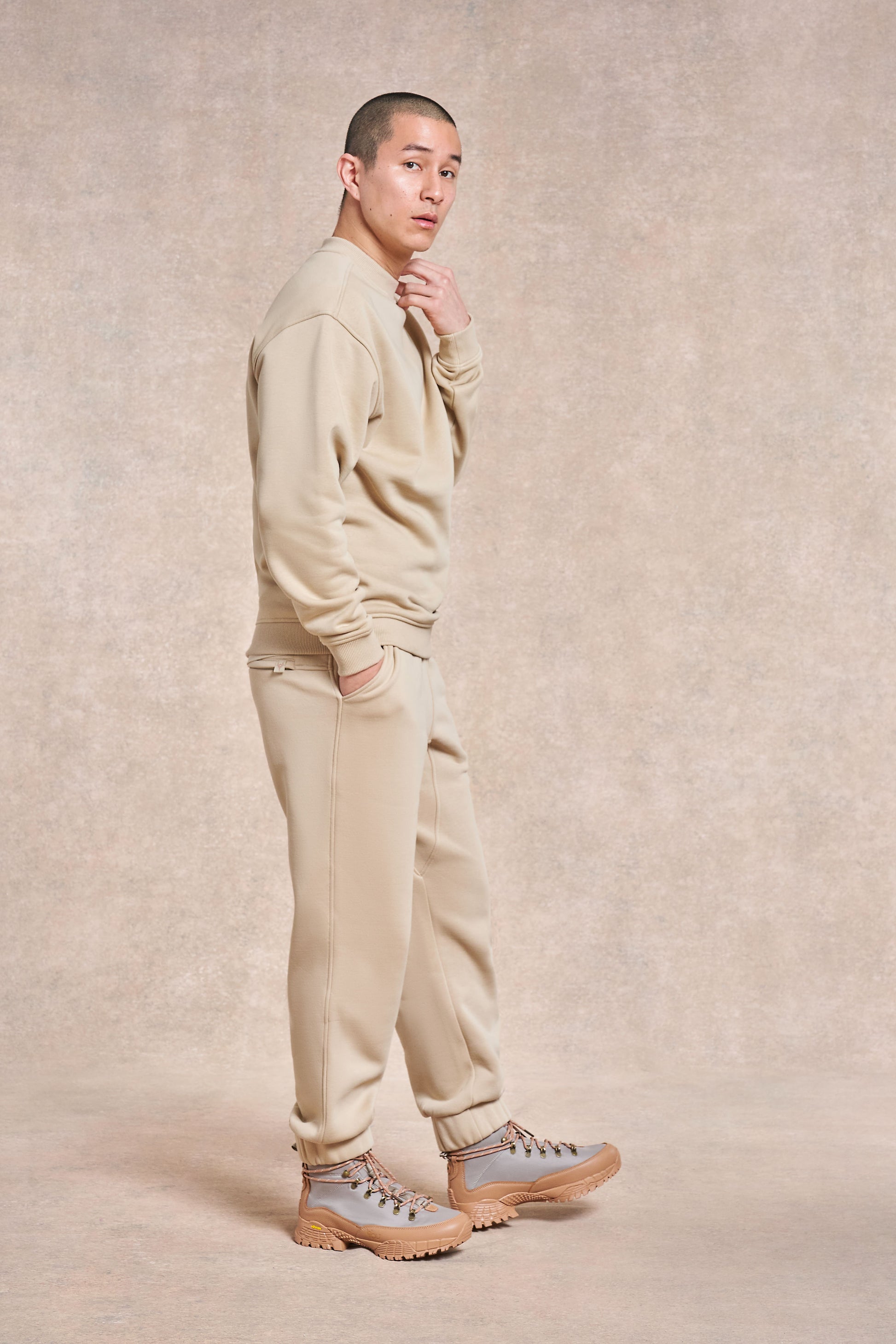 Pleatling Sweatshirt  | barley