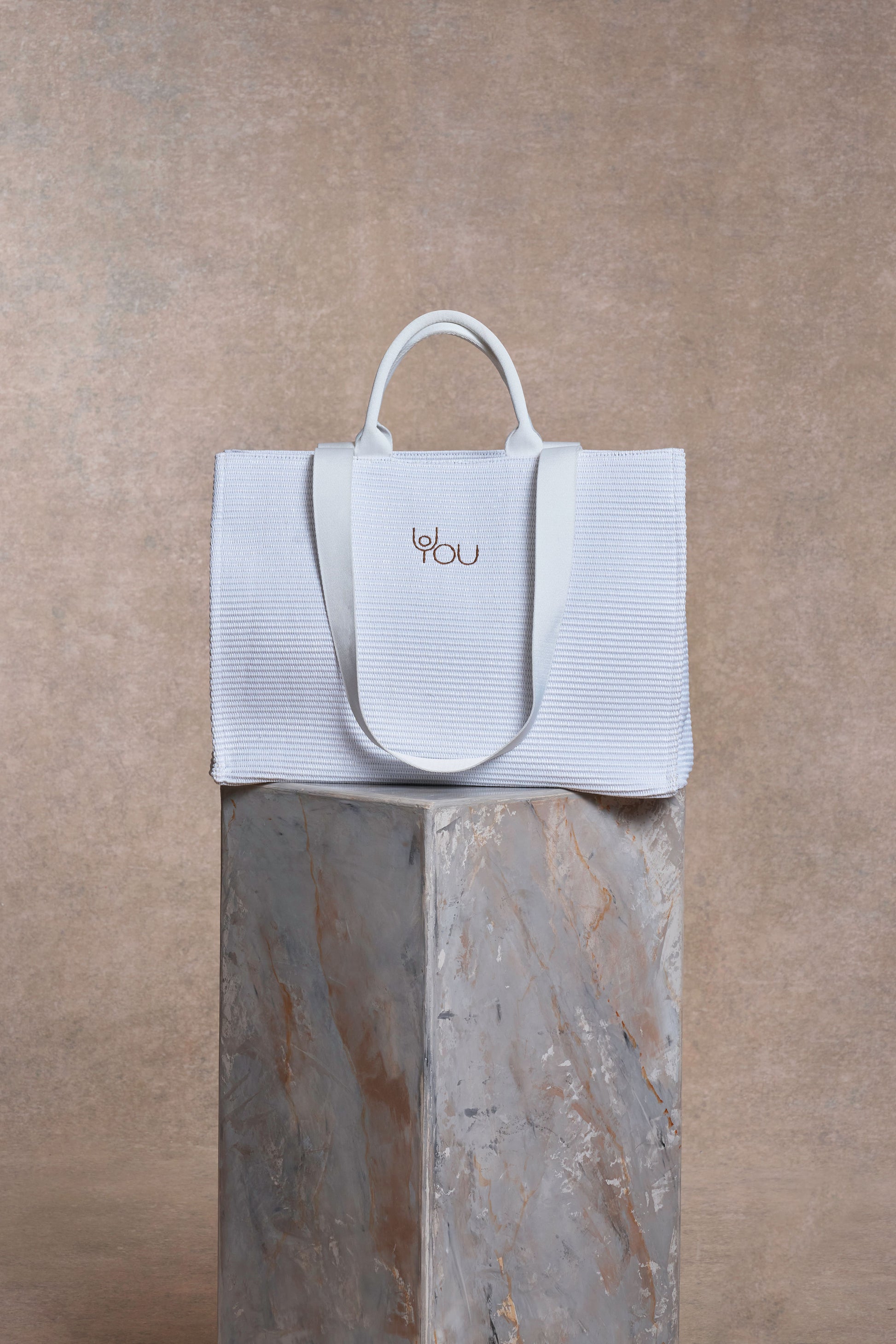 Signet Tote bag | white