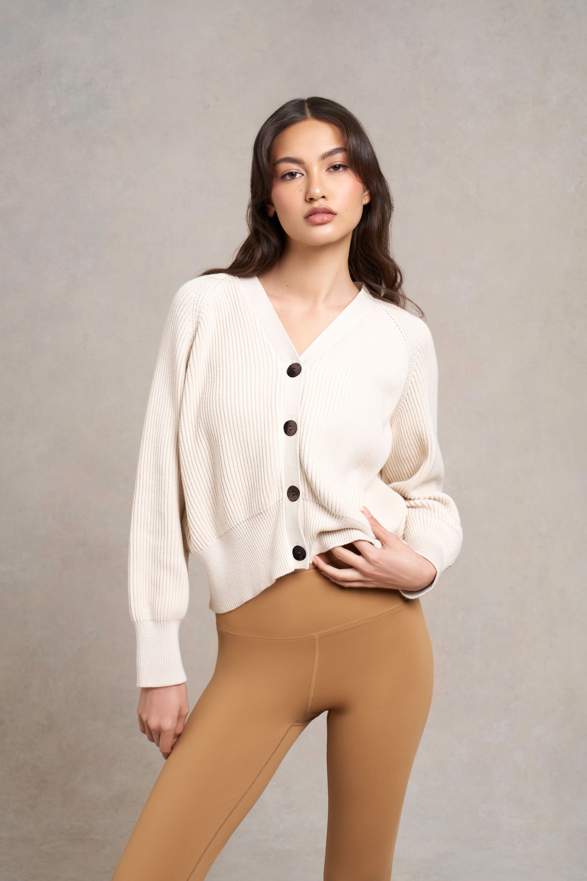 Kimcote Knitted Cardigan | ecru