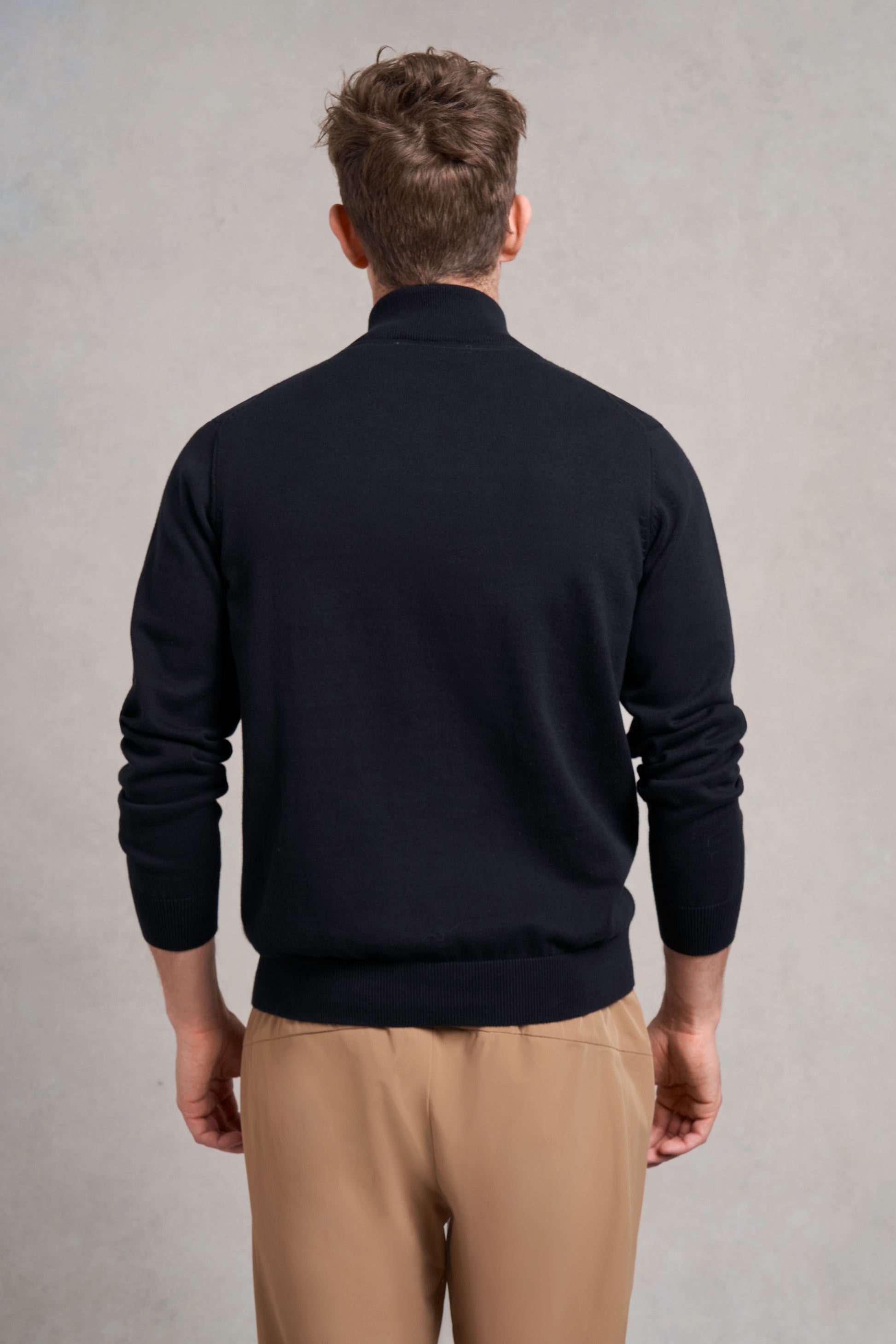 Woodhouse Knitted Jumper | black