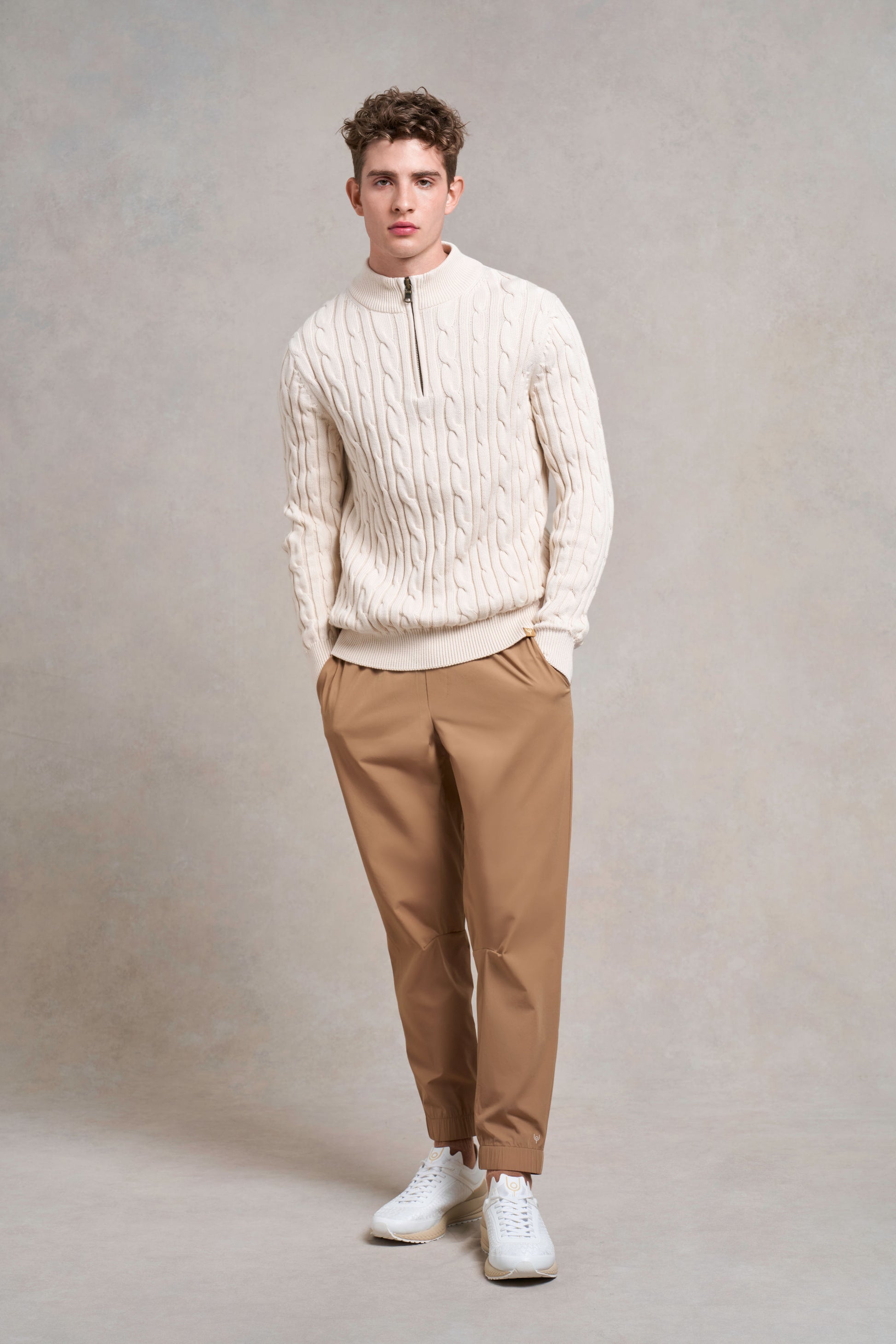 Upton Knitted Jumper | ecru
