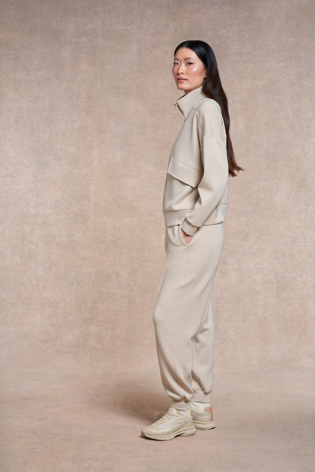 Uppingham Jogger | barley