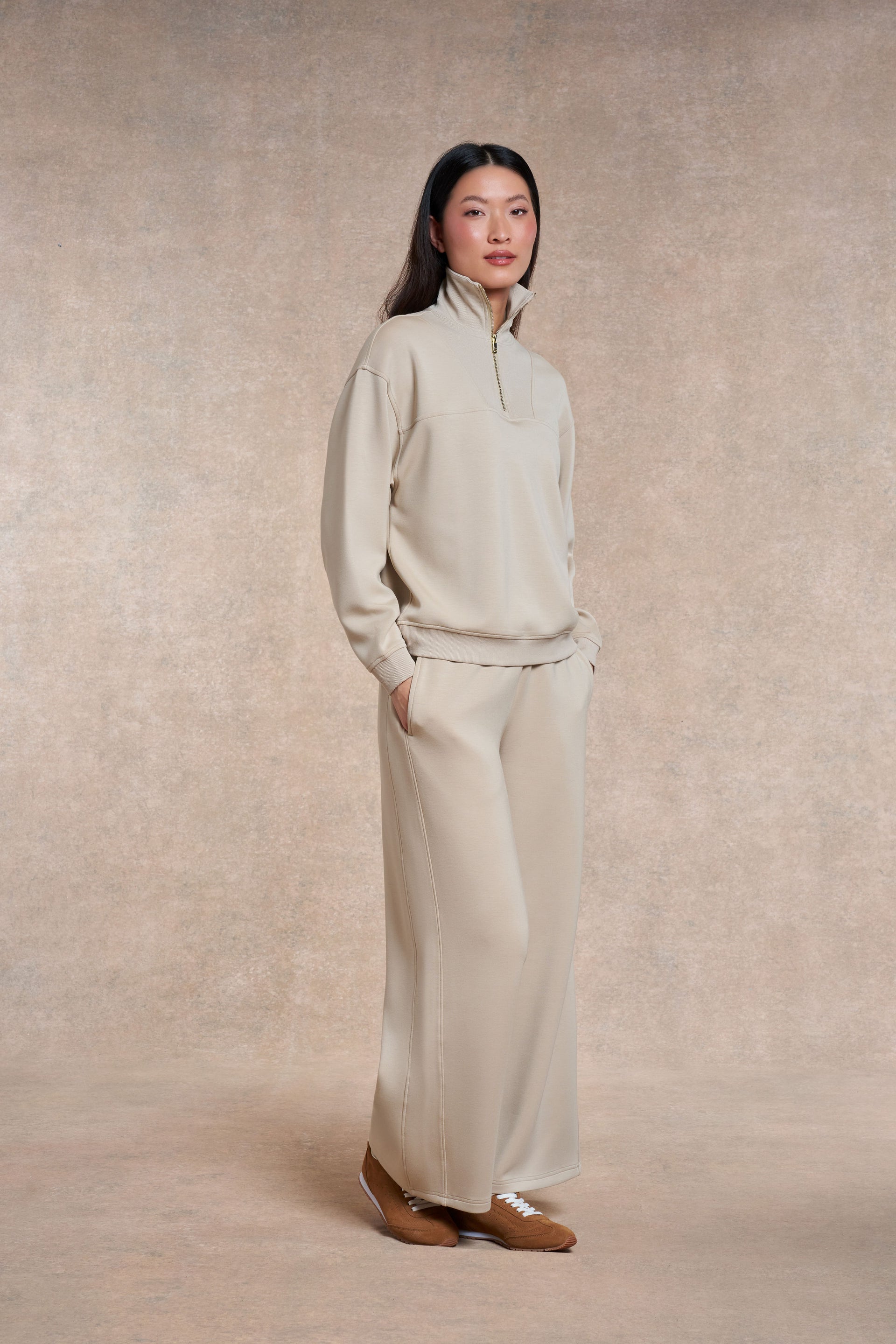 Foxton Wide Leg Jogger barley
