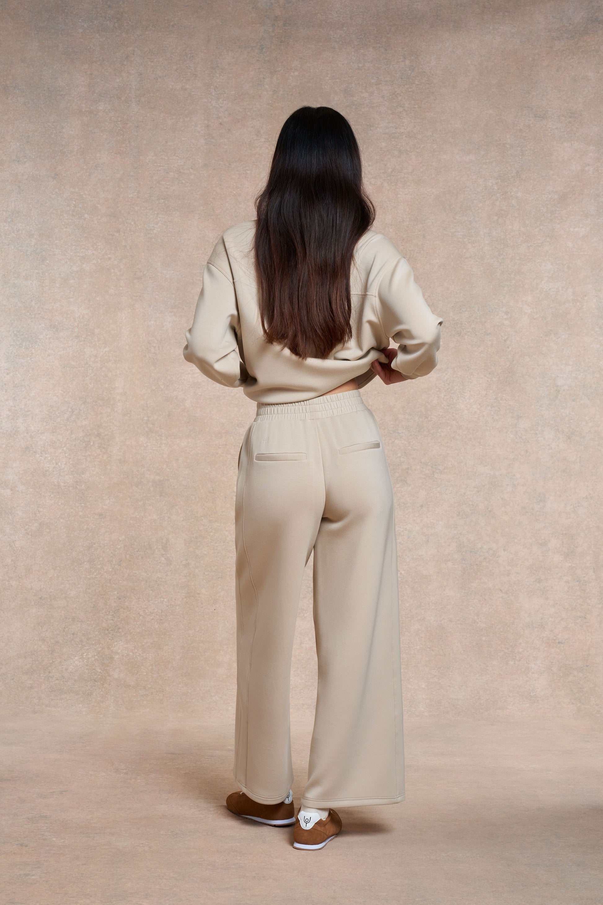 Foxton Wide leg Jogger | Barley