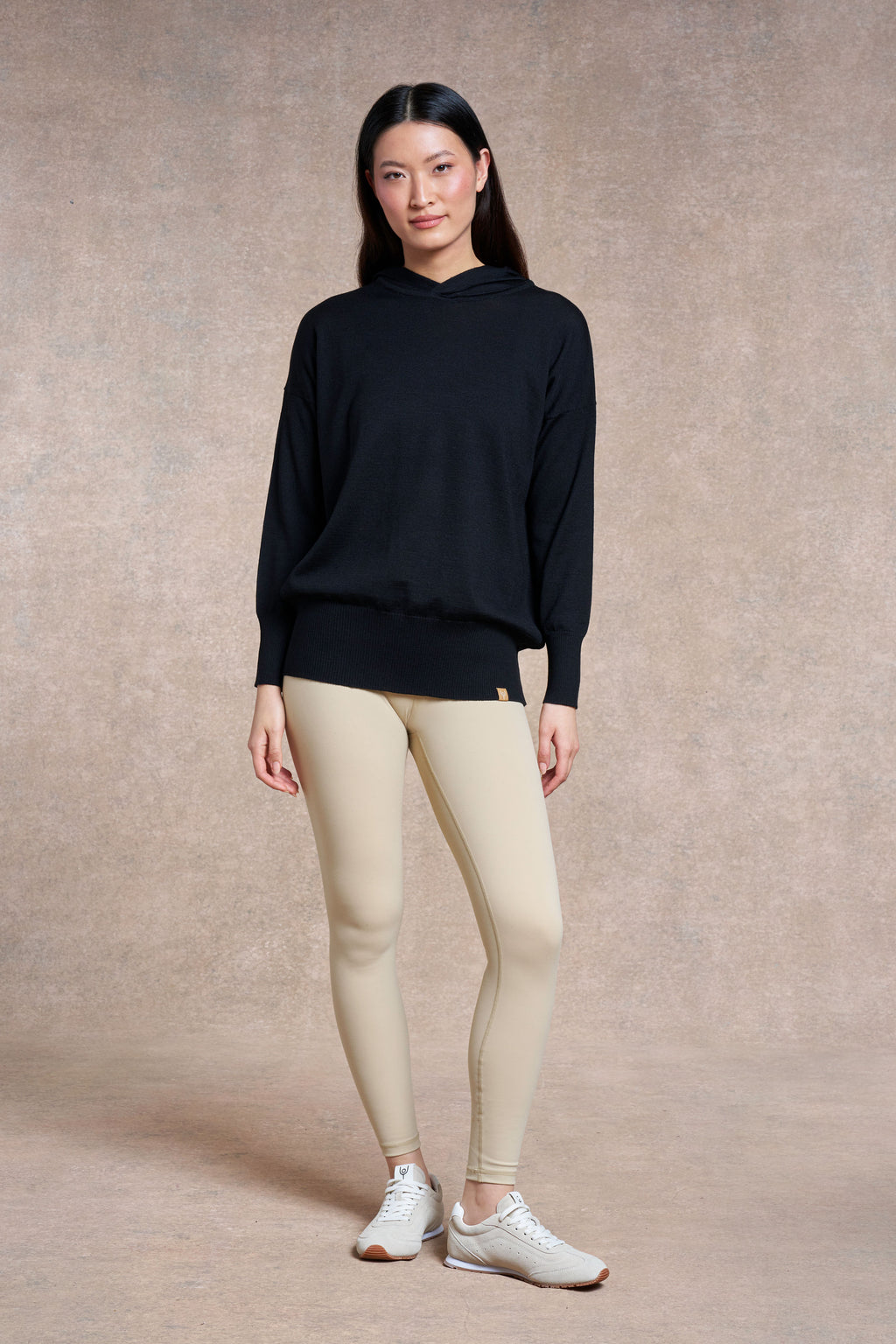 Beeby Knitted Hooded Jumper | black