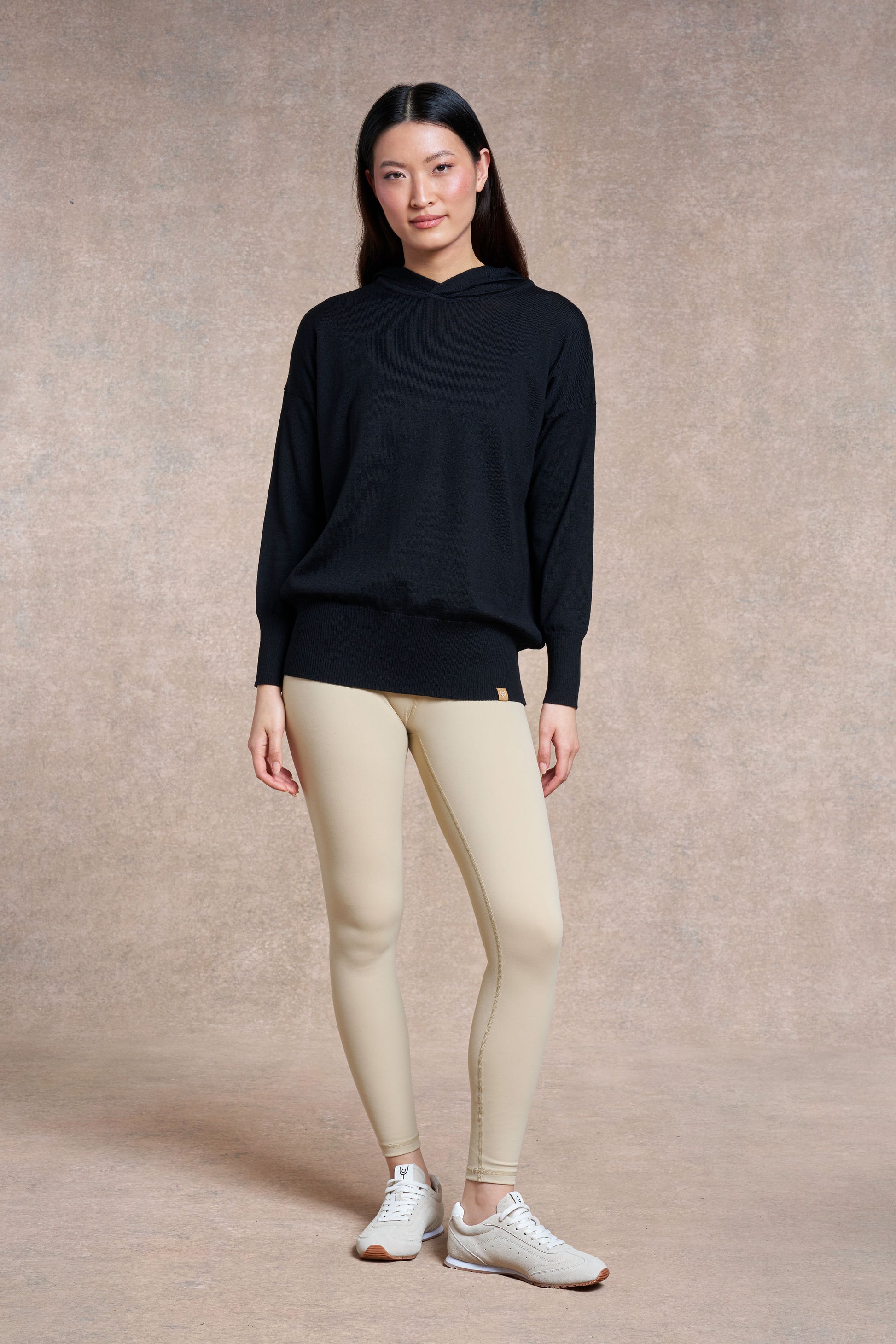 Beeby Knitted Hooded Jumper | black