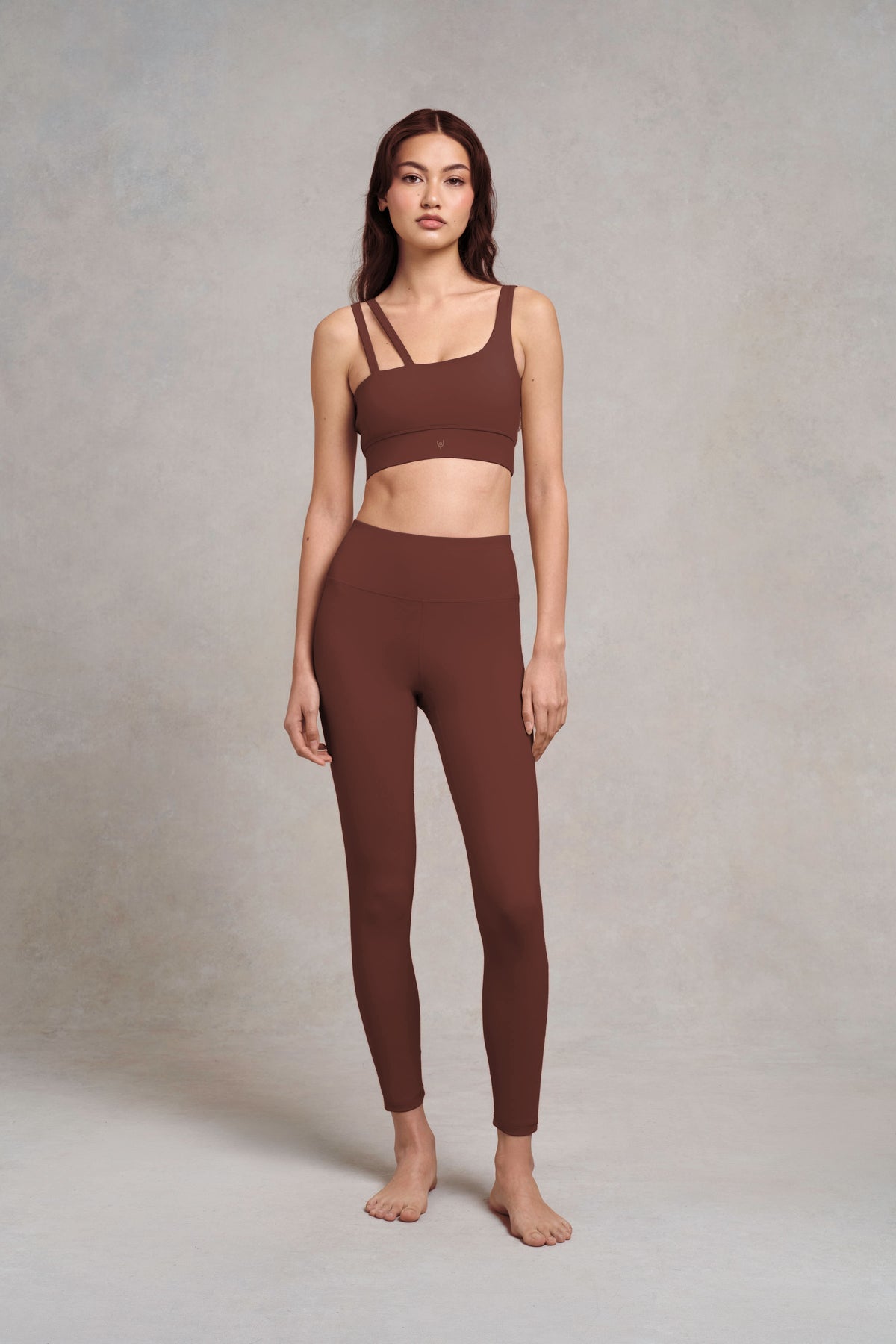 Glen YouMove® Asymetric Sports Bra In Colour Potting Soil